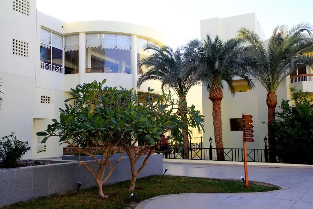 restaurants-palavrion-restaurant