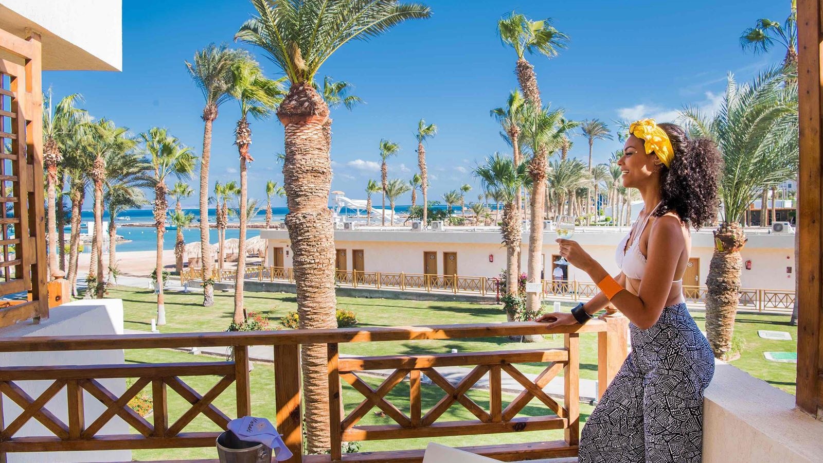 rooms-gypster-room-garden--side-sea--sea-view