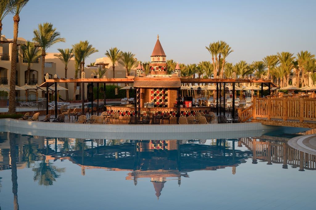 bars-water-side-bar