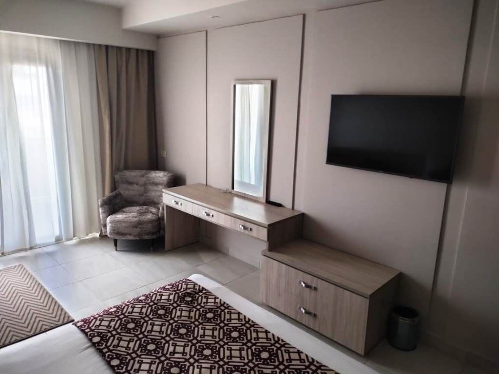 rooms-room-family-1-bedroom