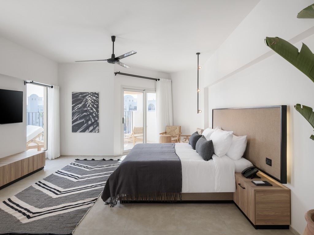 rooms-penthouse-suite-sea-view