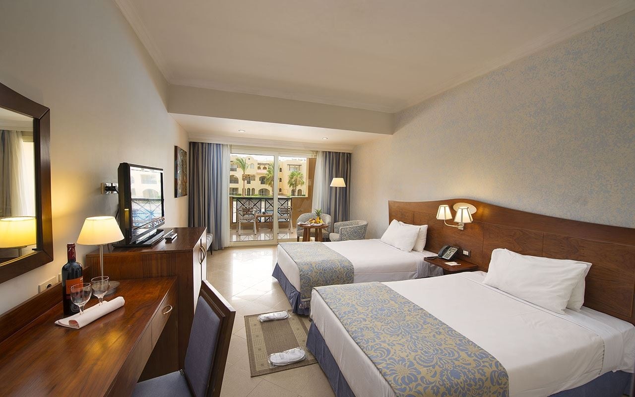 rooms-family-room