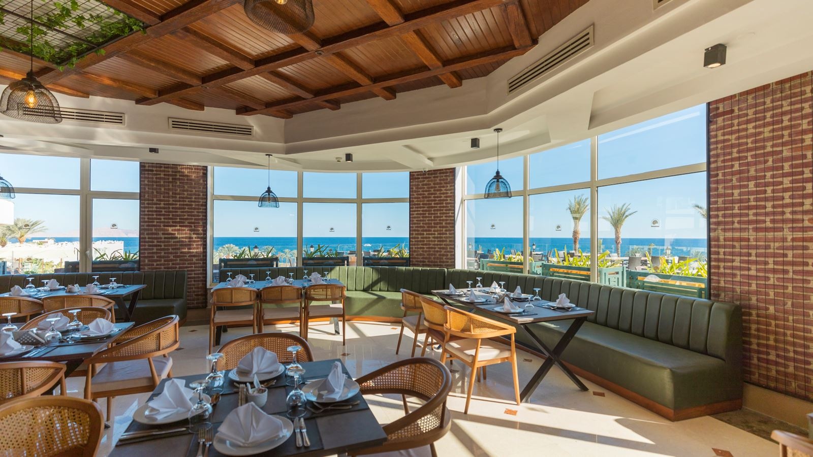 restaurants-italian-cuisine-a-la-cart