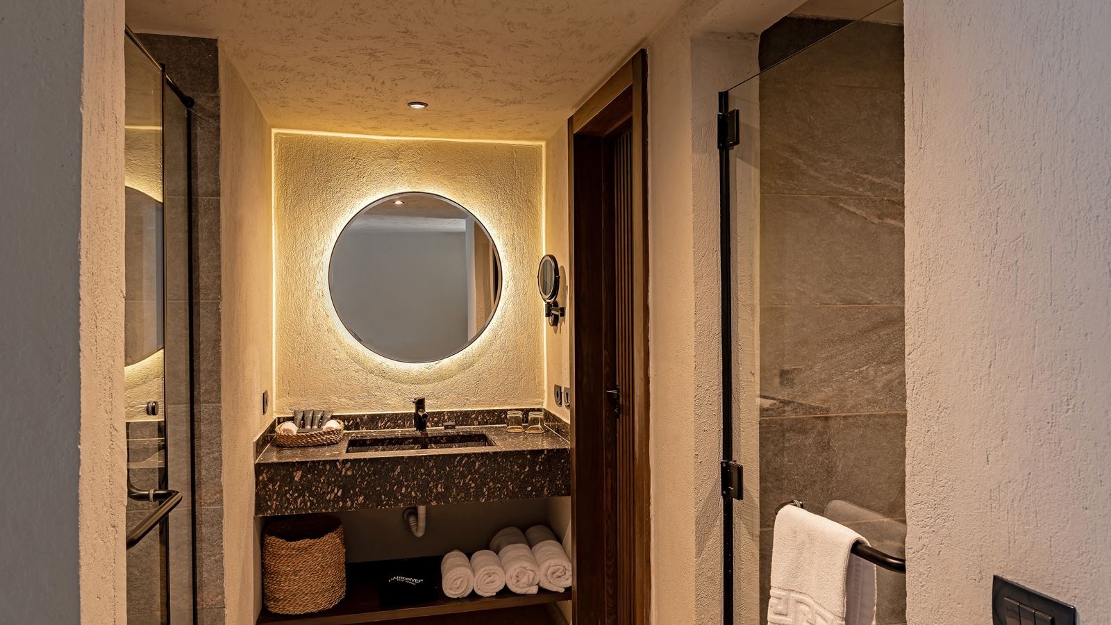 rooms-junior-suite-sea-view