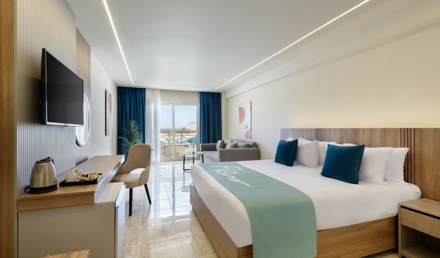 rooms-deluxe-pool-or-side-sea-view