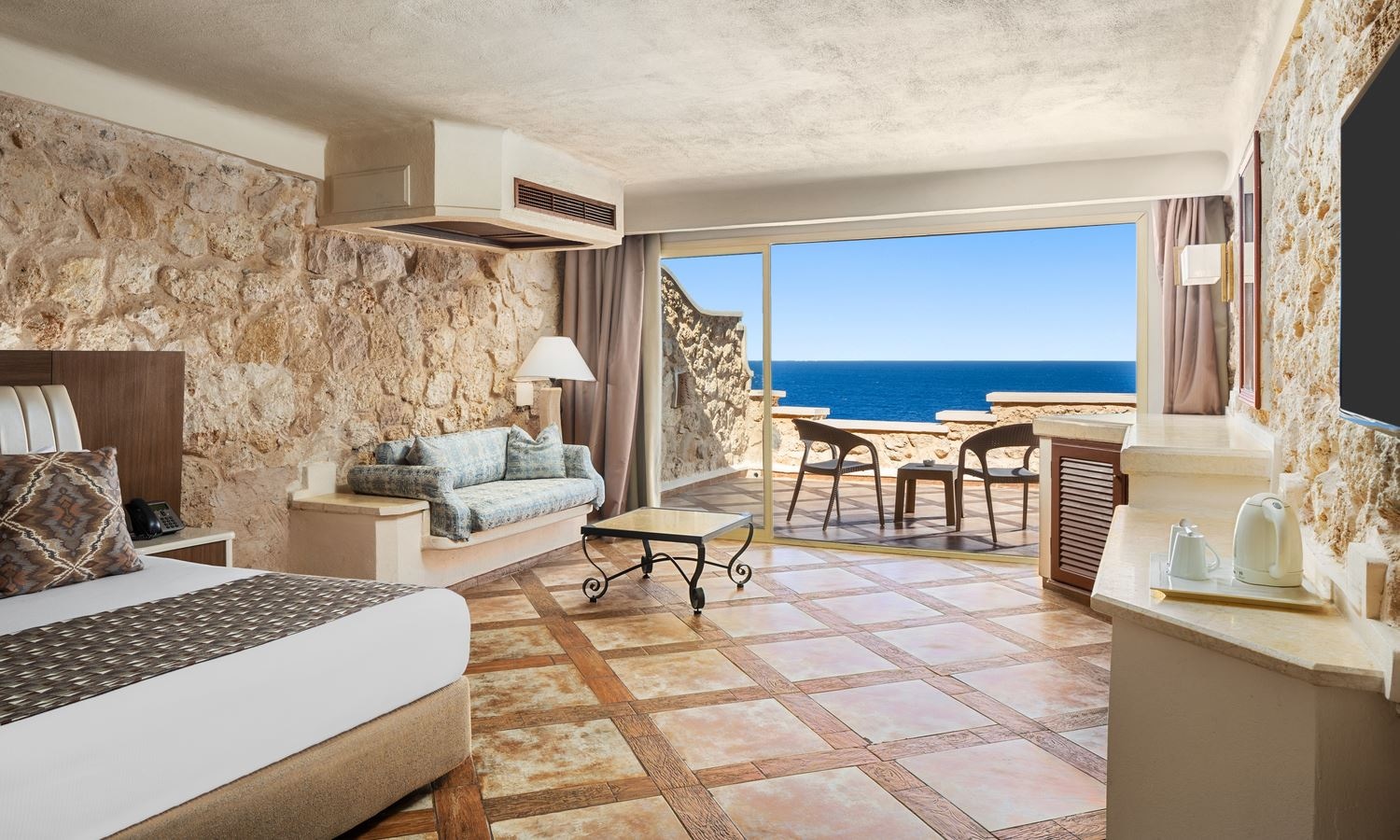 rooms-room-standard-sea-view