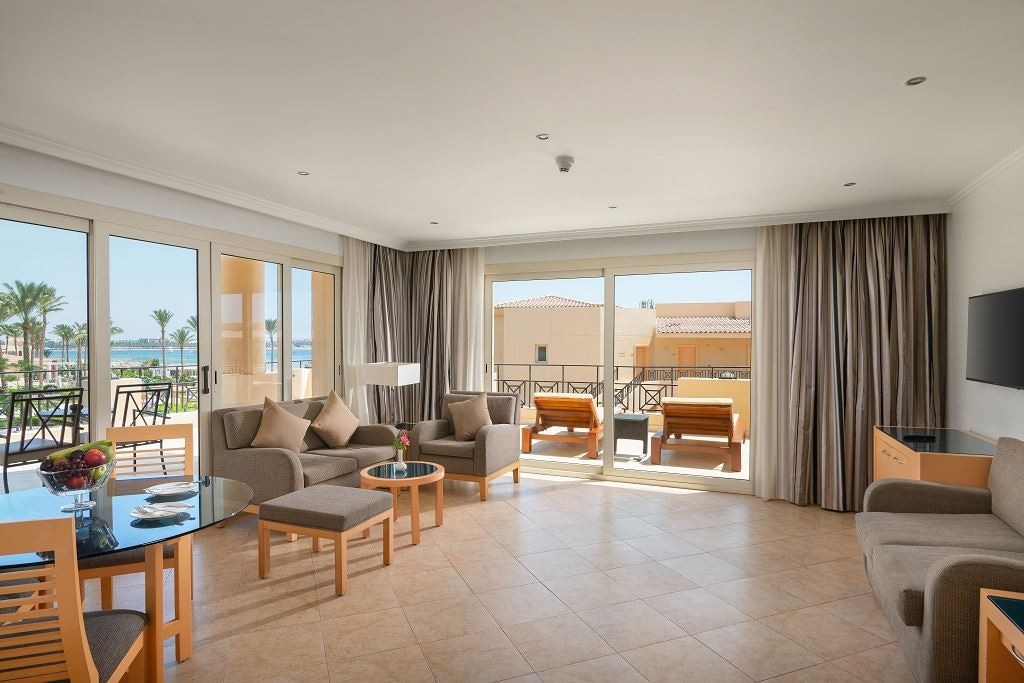 rooms-master-suite