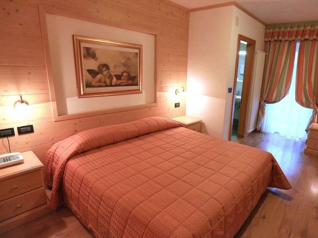 rooms-single-room