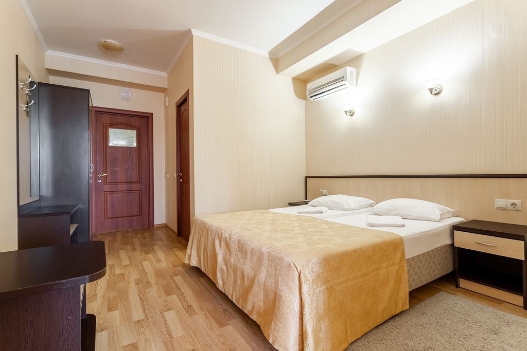 rooms-suite-without-balcony