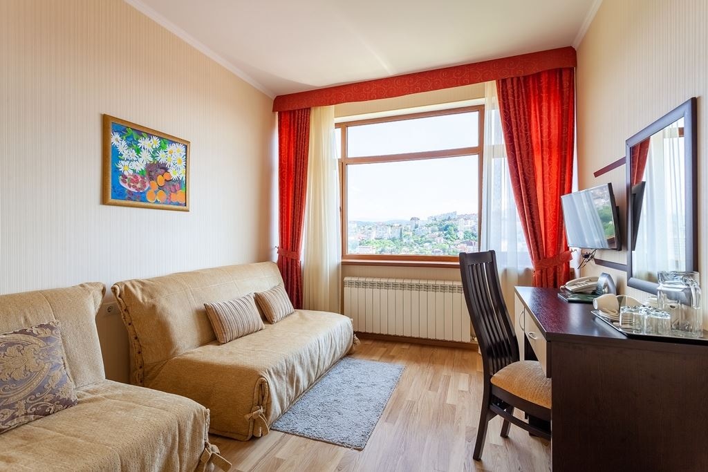 rooms-suite-without-balcony