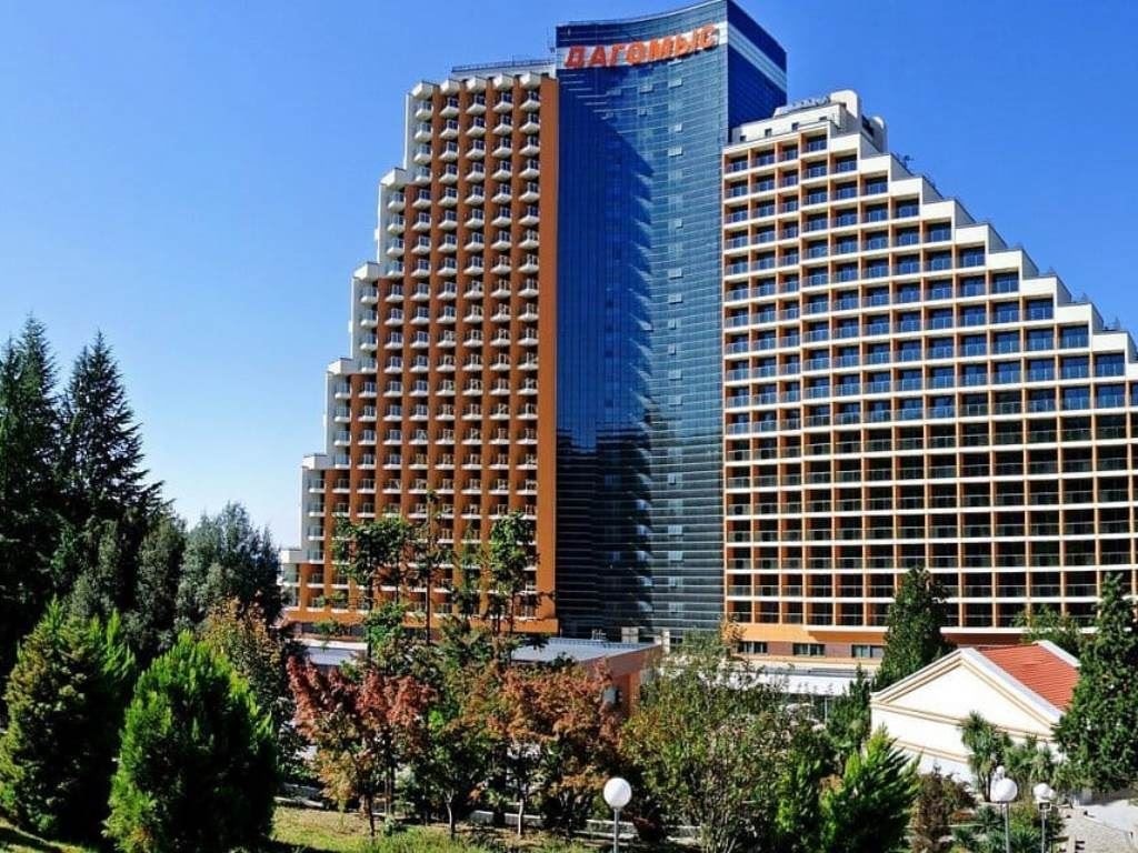general-main-building