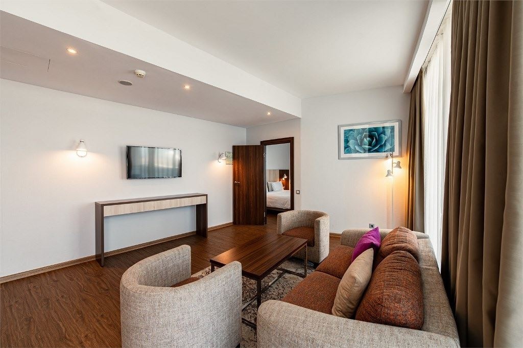 rooms-luxe-panorama