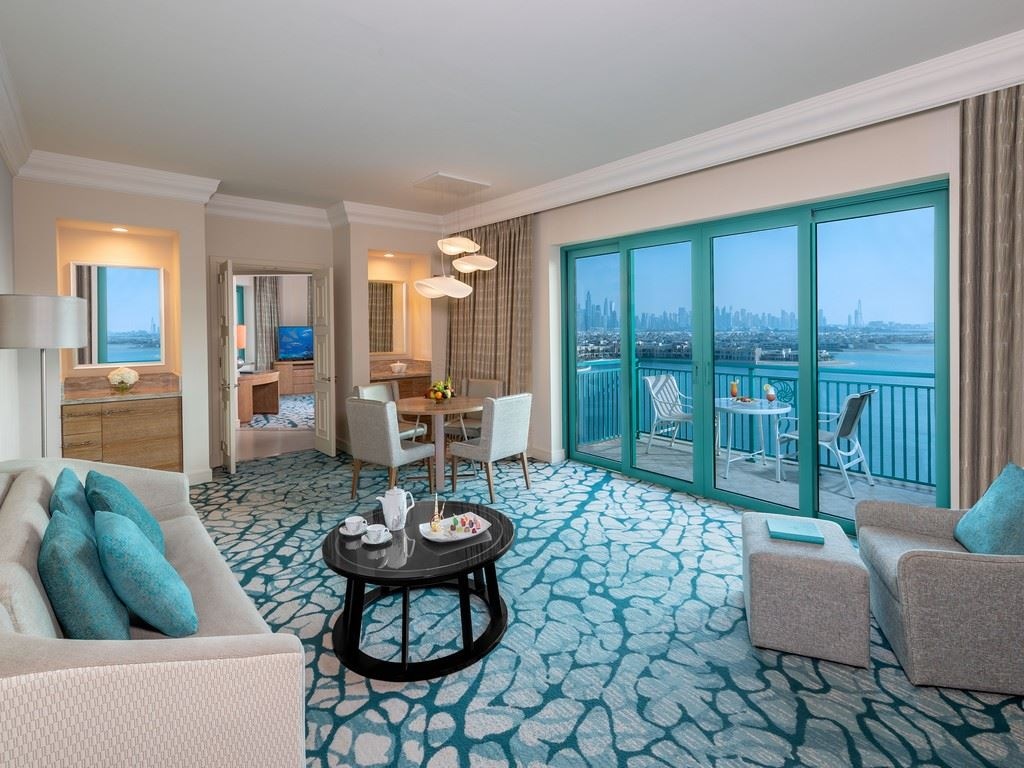 rooms-2-bedroom-skyline-suite