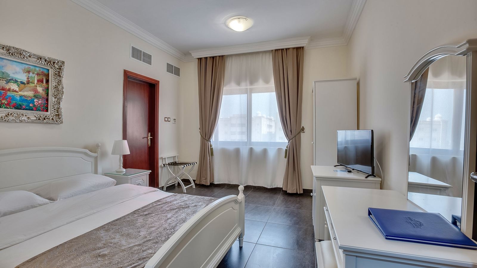 rooms-family-room