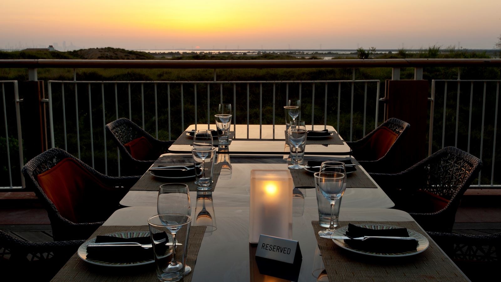 restaurants-amerigos--mexican-restaurant