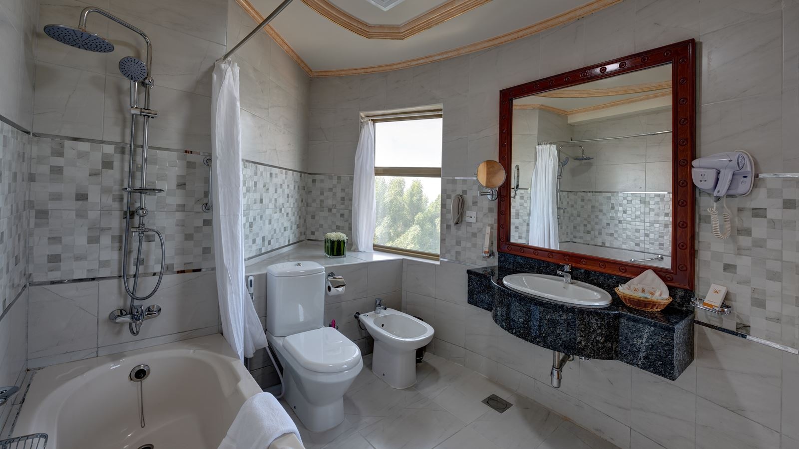 rooms-junior-suite