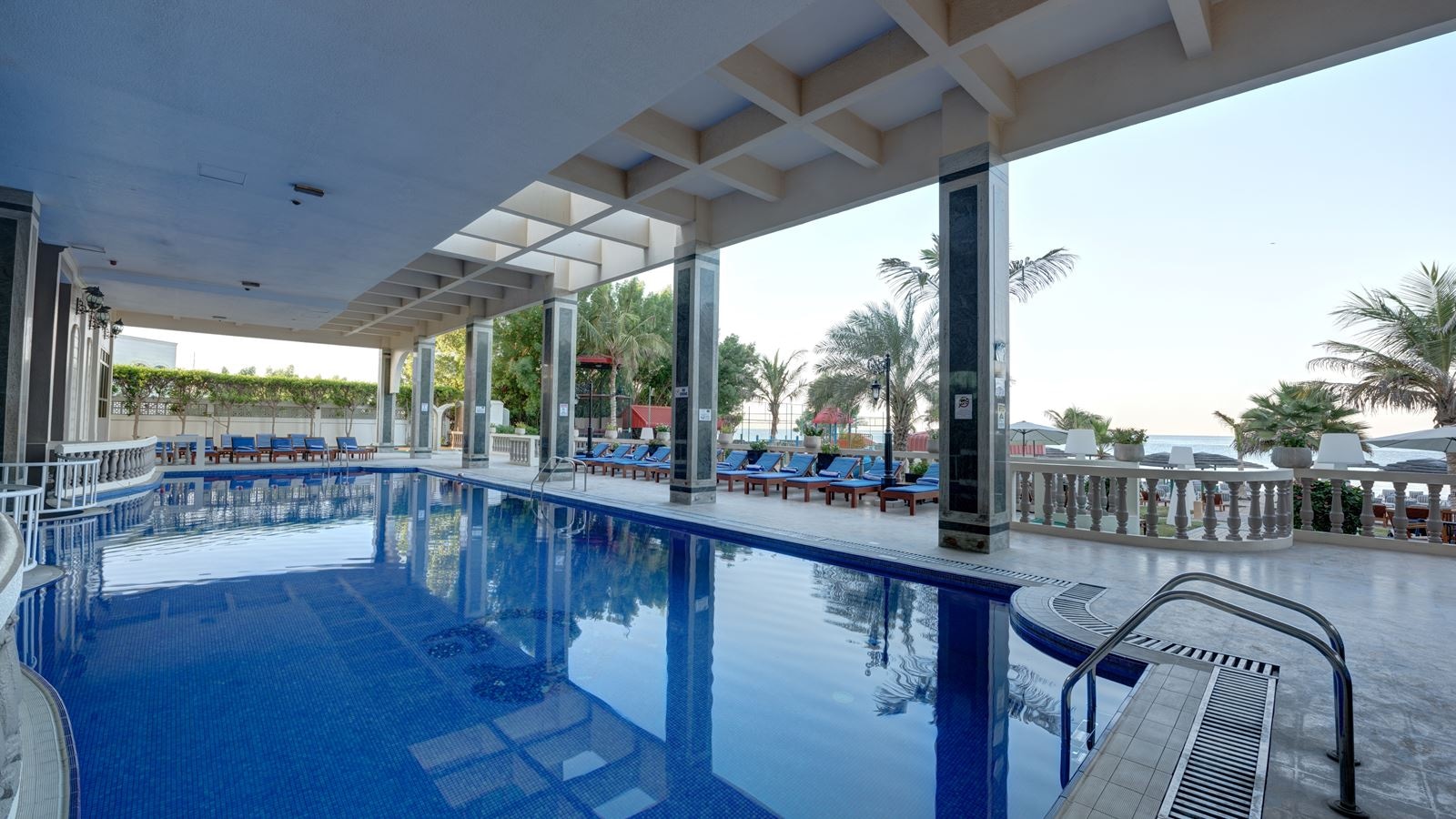 pools-outdoor-pool