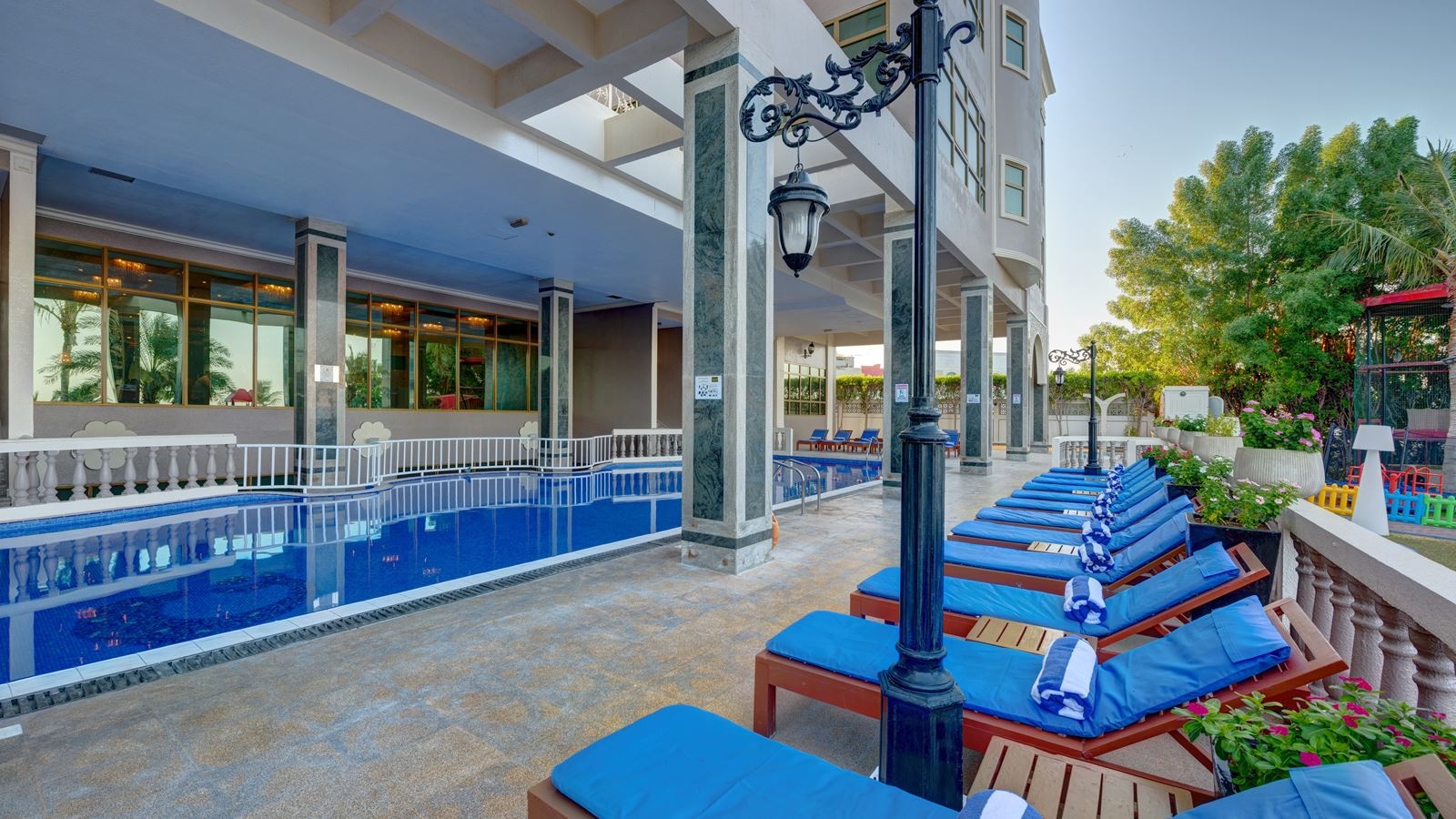pools-outdoor-pool