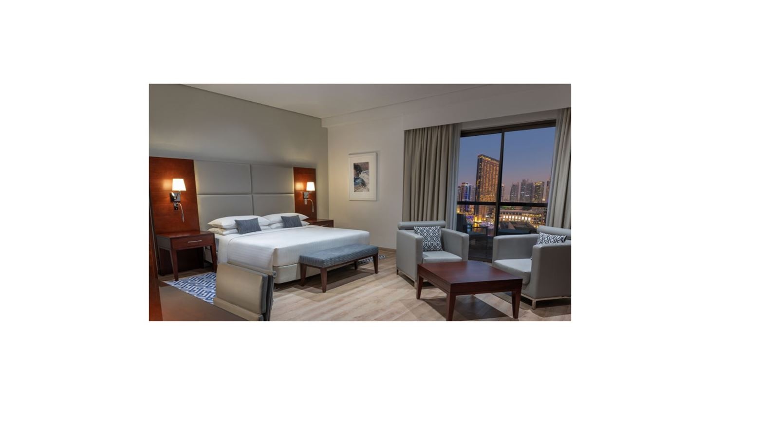 rooms-club-deluxe-room