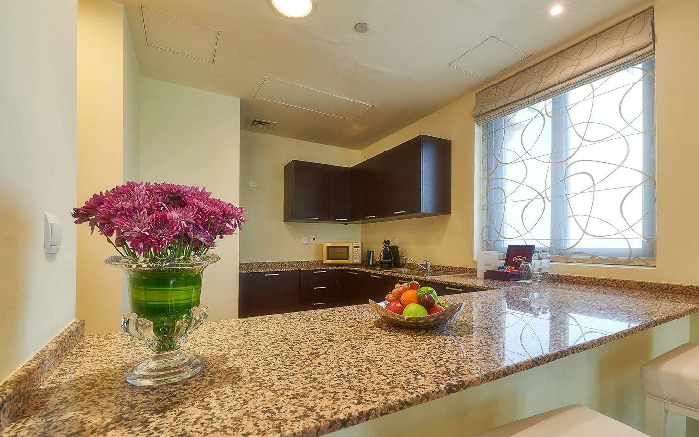 rooms-one-bedroom-suite-city-view