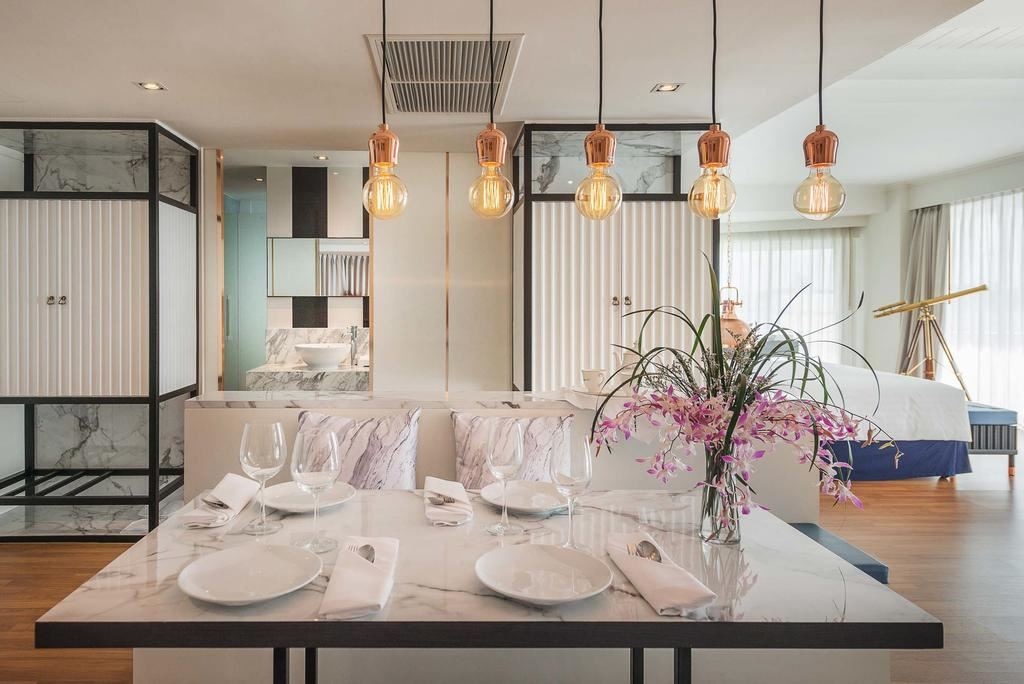 rooms-panoramic-ocean-view-suite