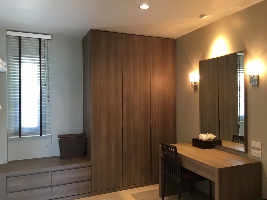 rooms-pool-villa