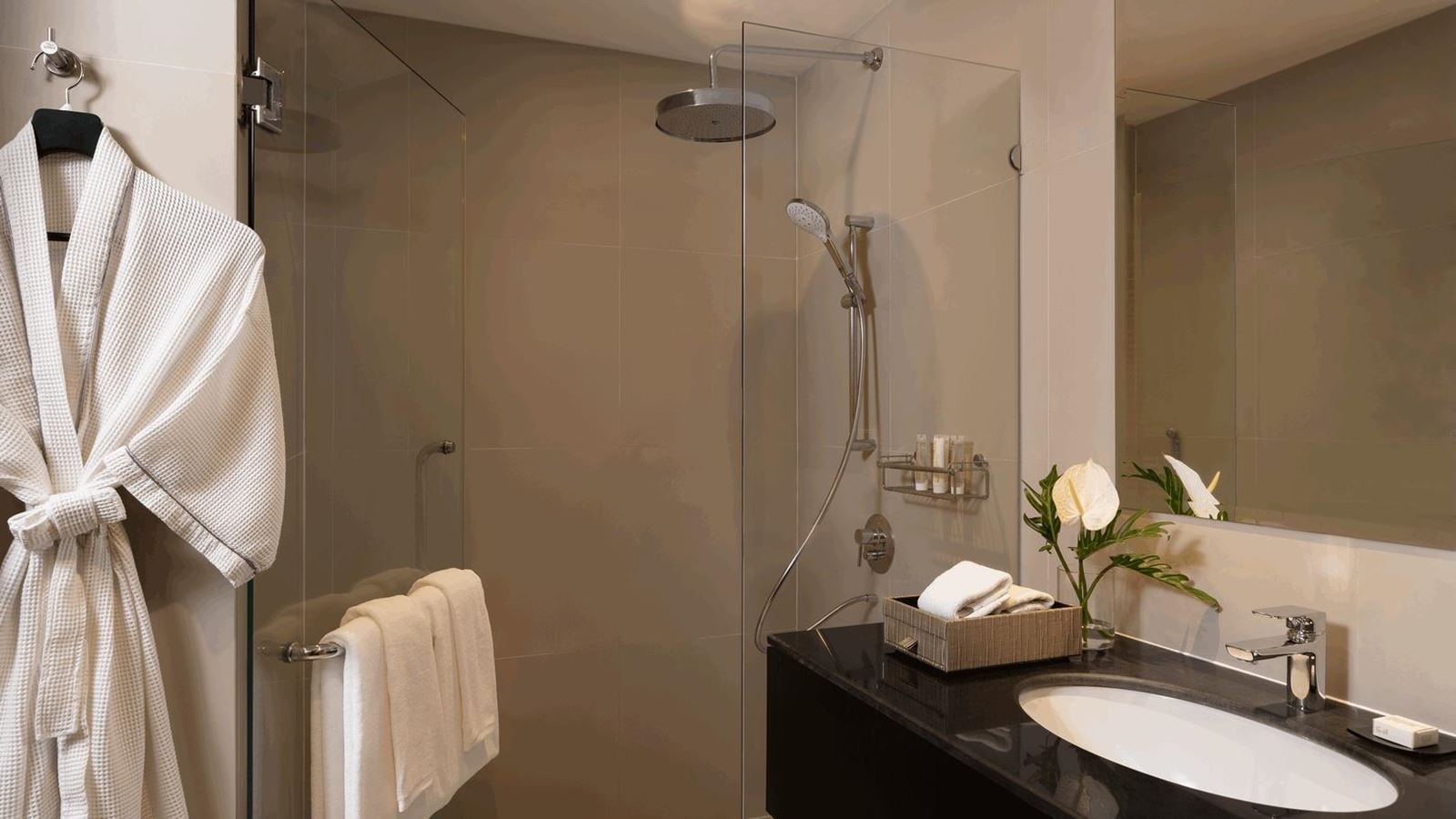 rooms-avani-room
