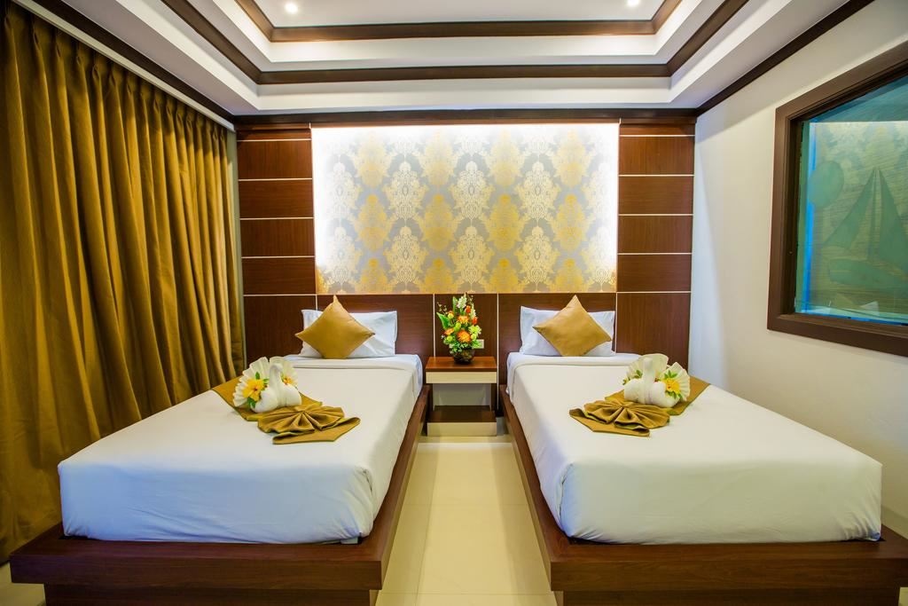 rooms-deluxe-room