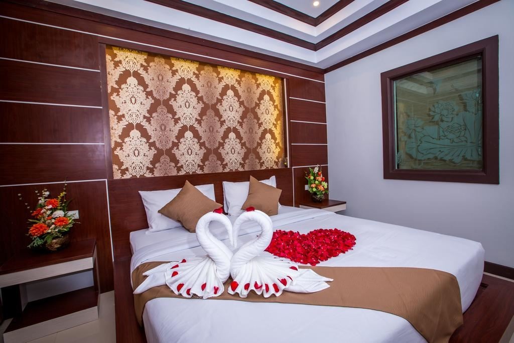rooms-deluxe-room
