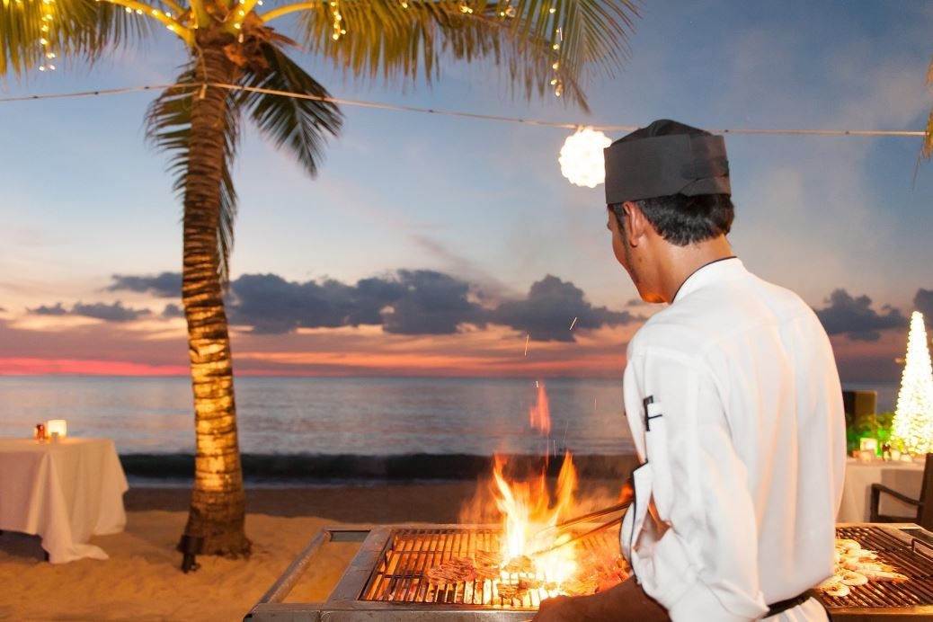 restaurants-casuarina-beach-restaurant