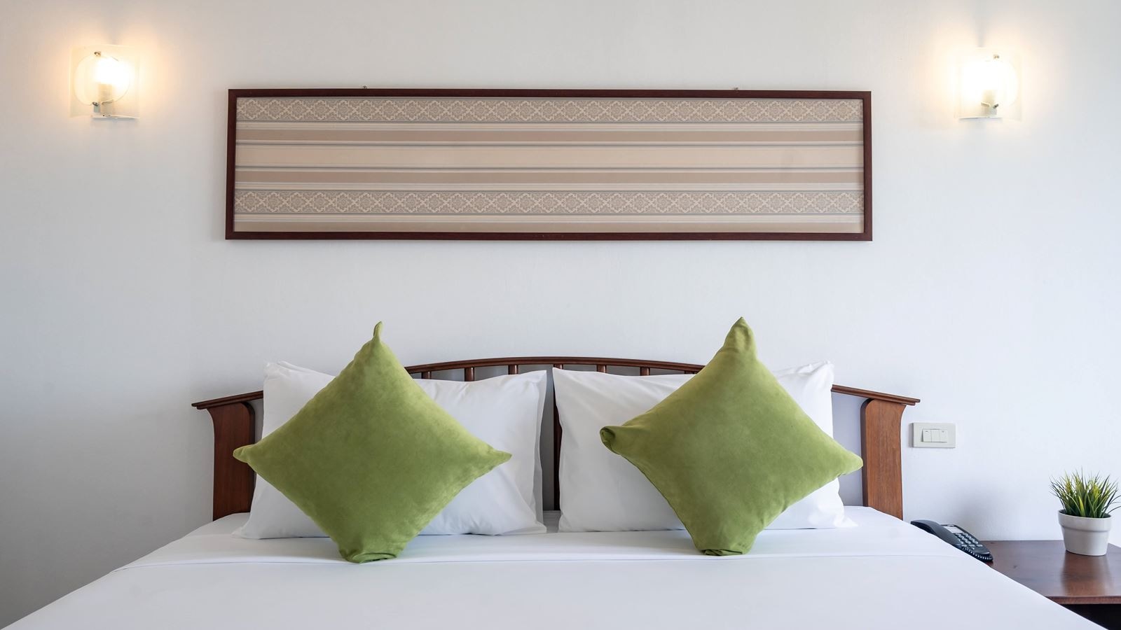 rooms-superior-room