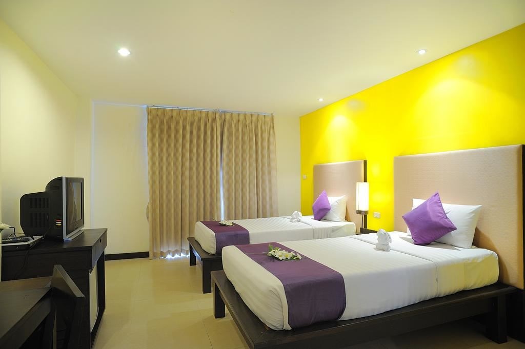rooms-superior-room