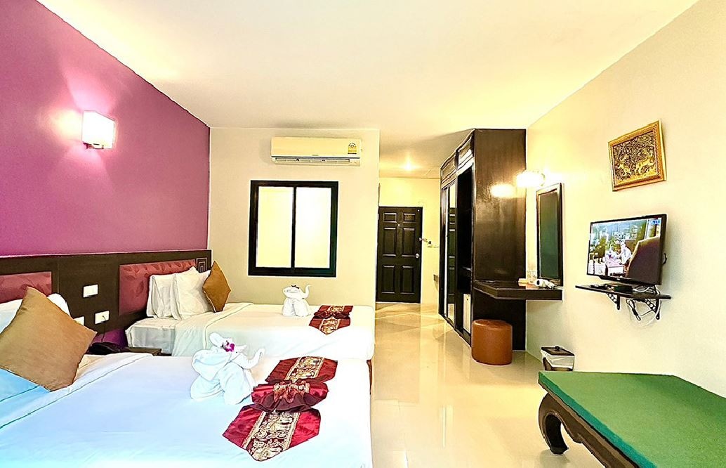 rooms-superior-room