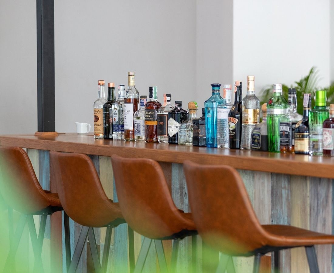 bars-nalu-bar