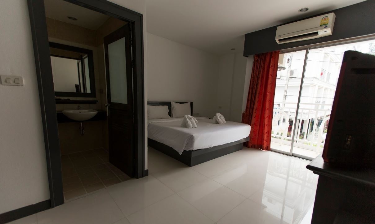 rooms-superior-room