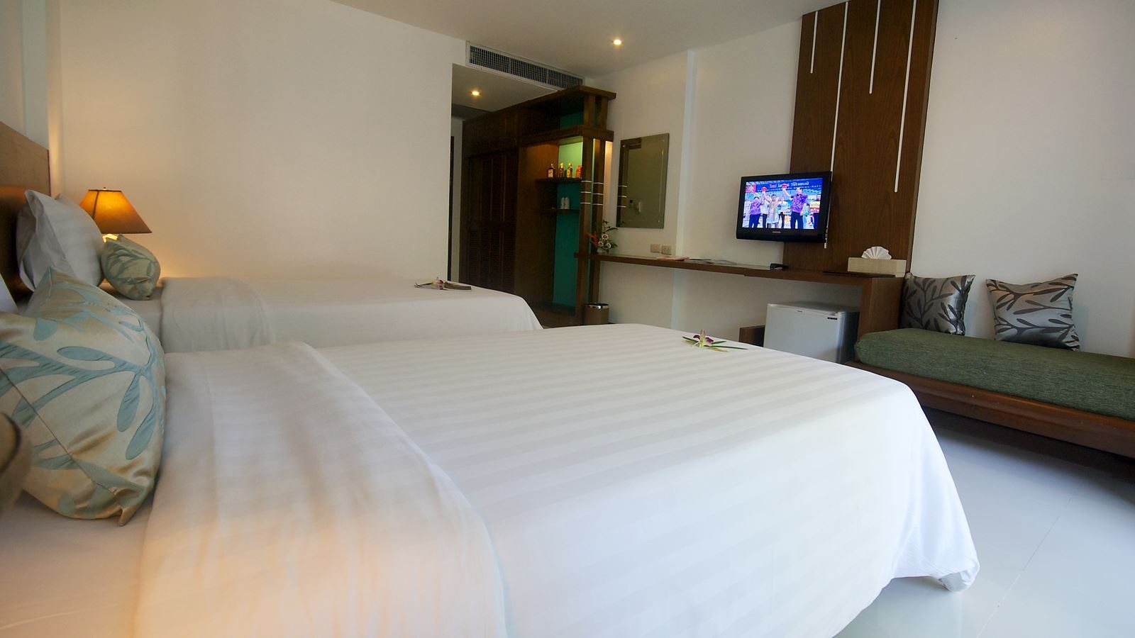 rooms-standard-room