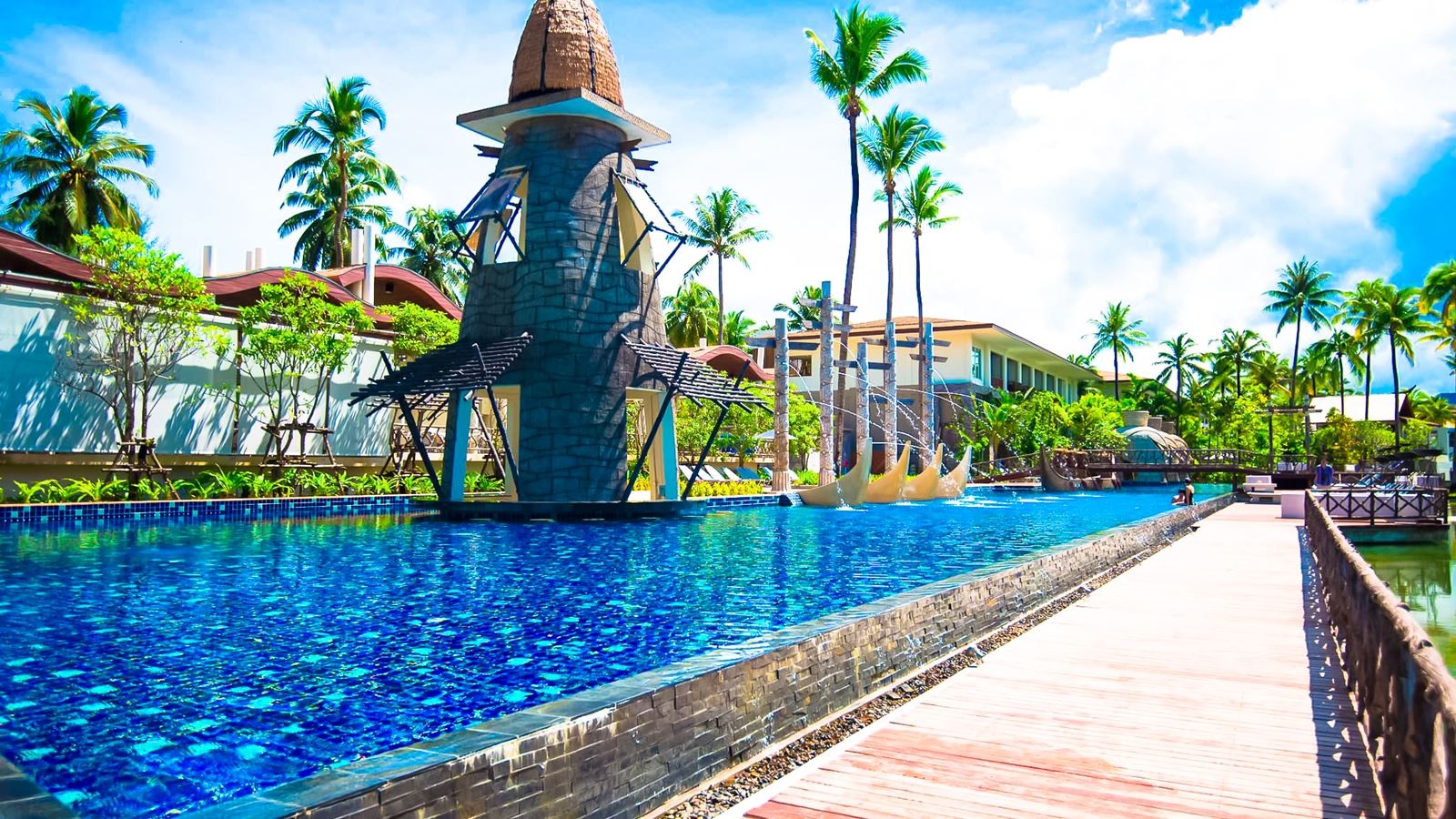 pools-outdoor-pool