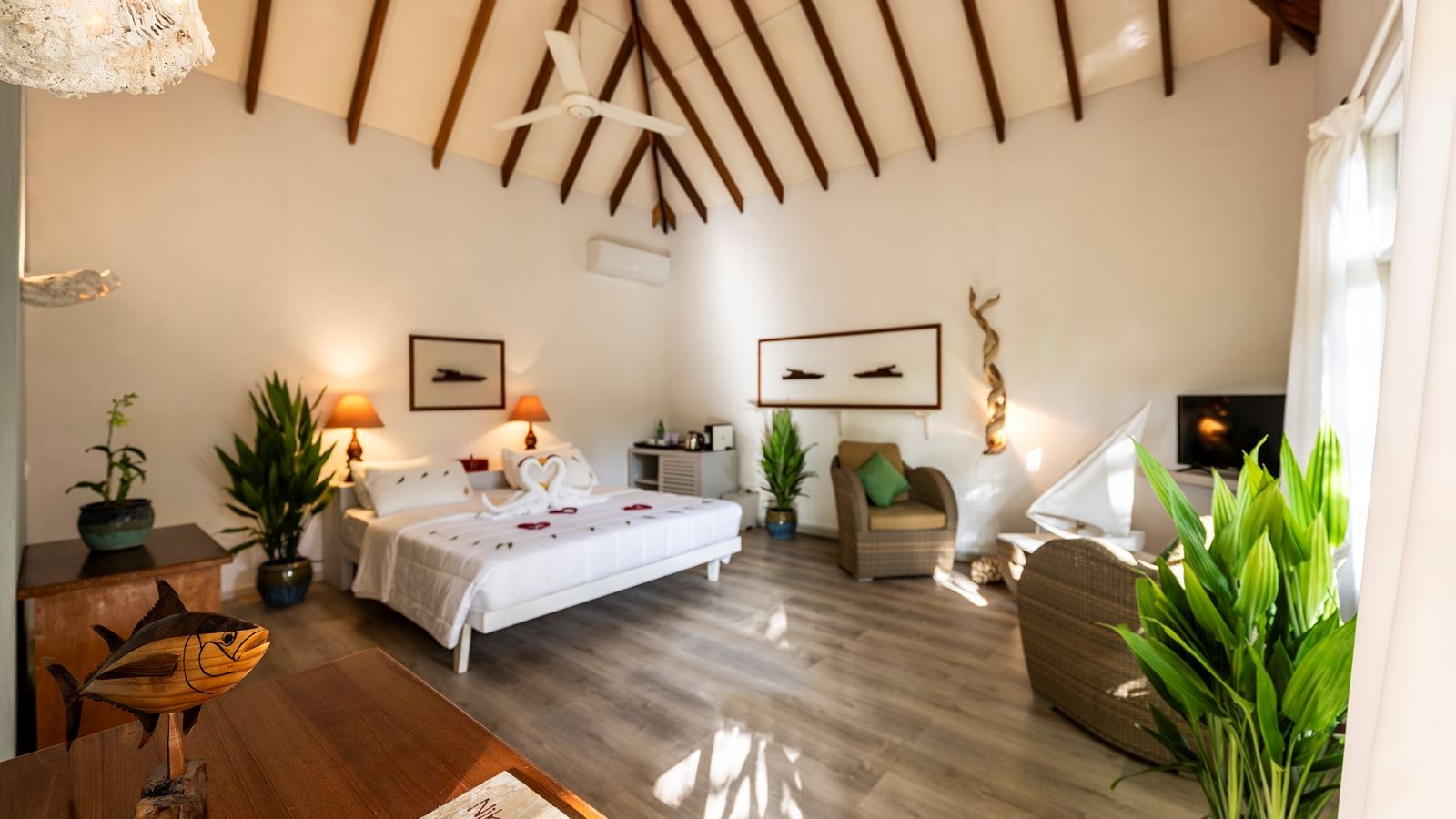 rooms-garden-room