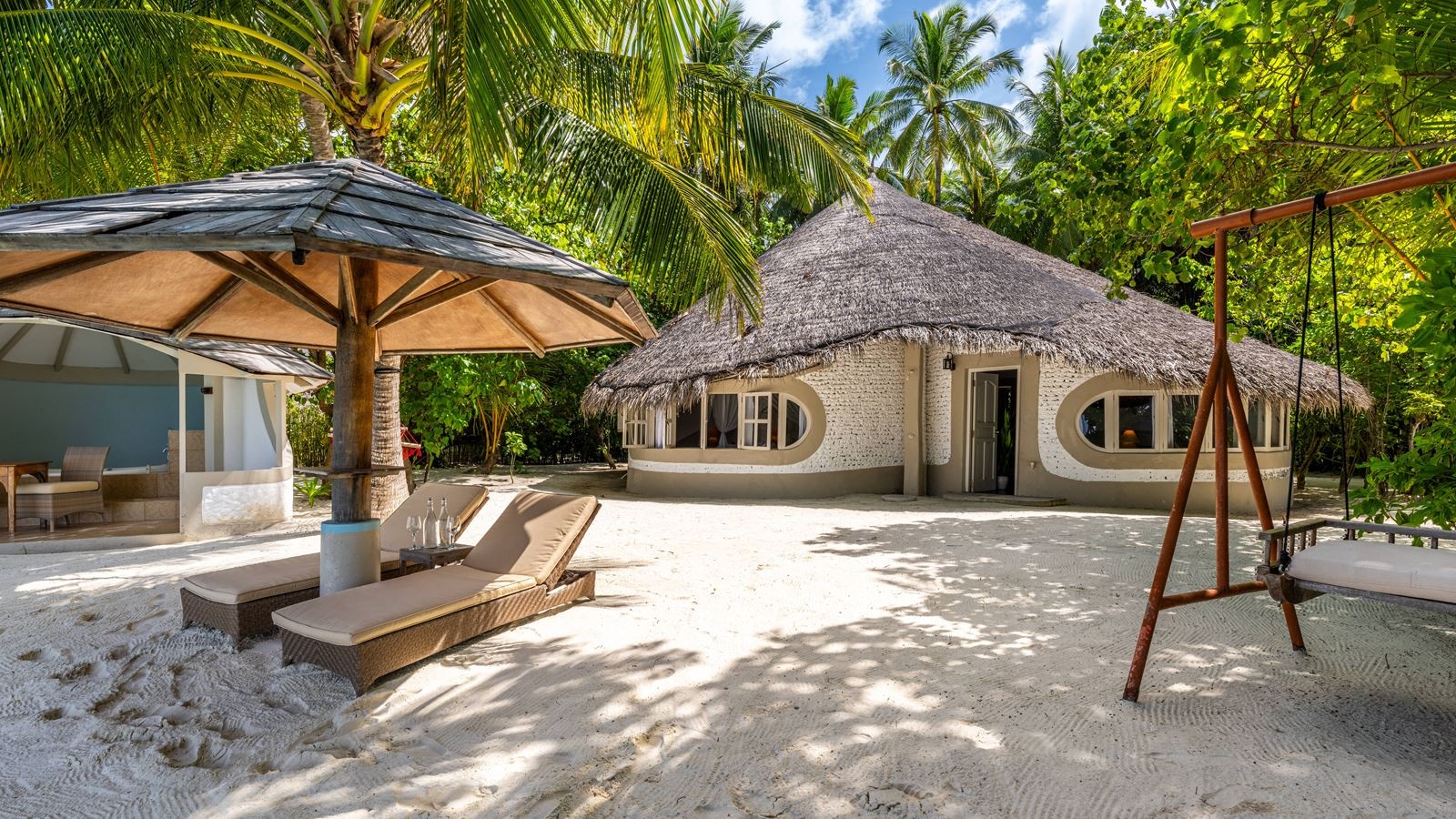 rooms-family-beach-villa
