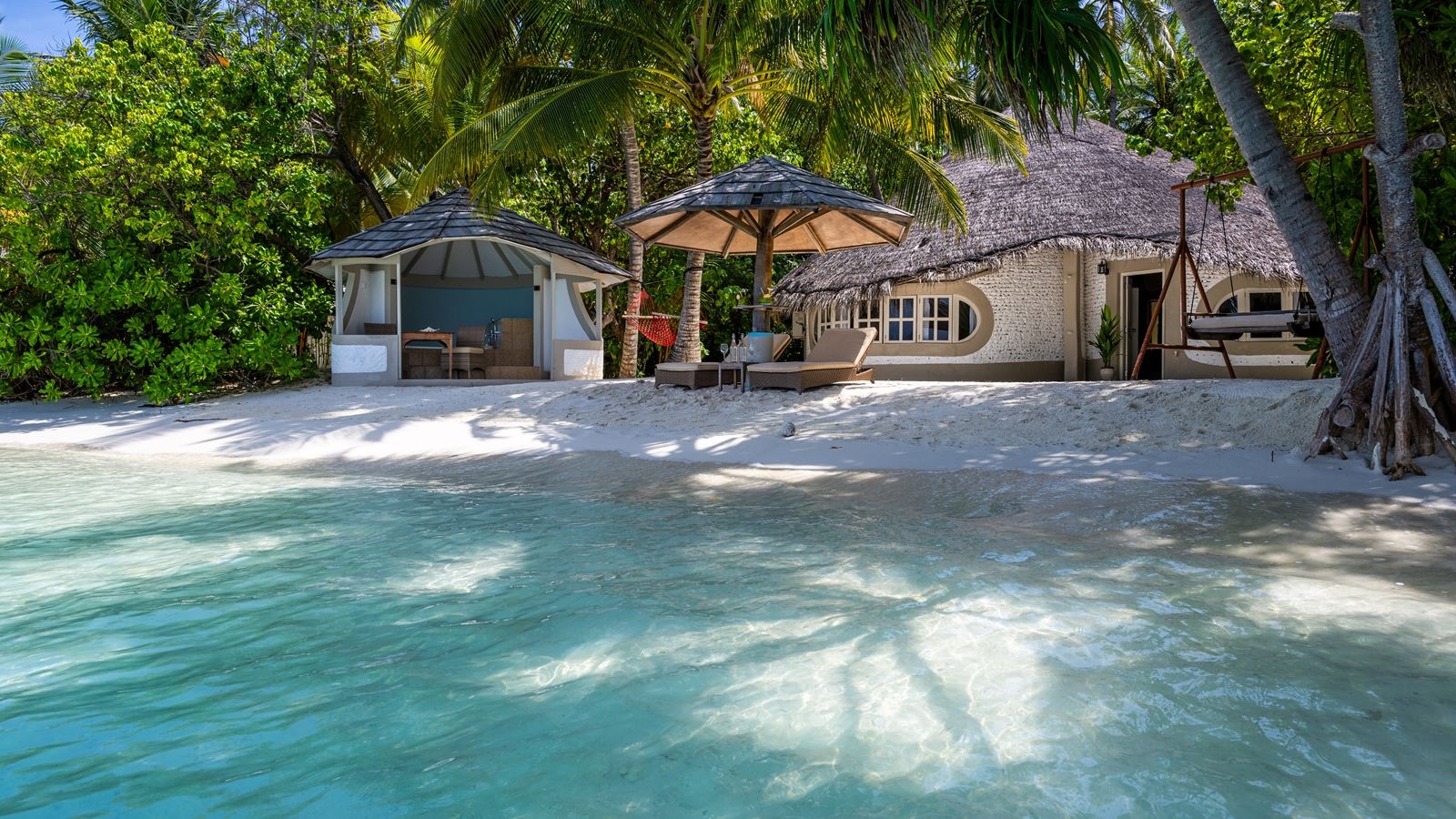 rooms-beach-villa