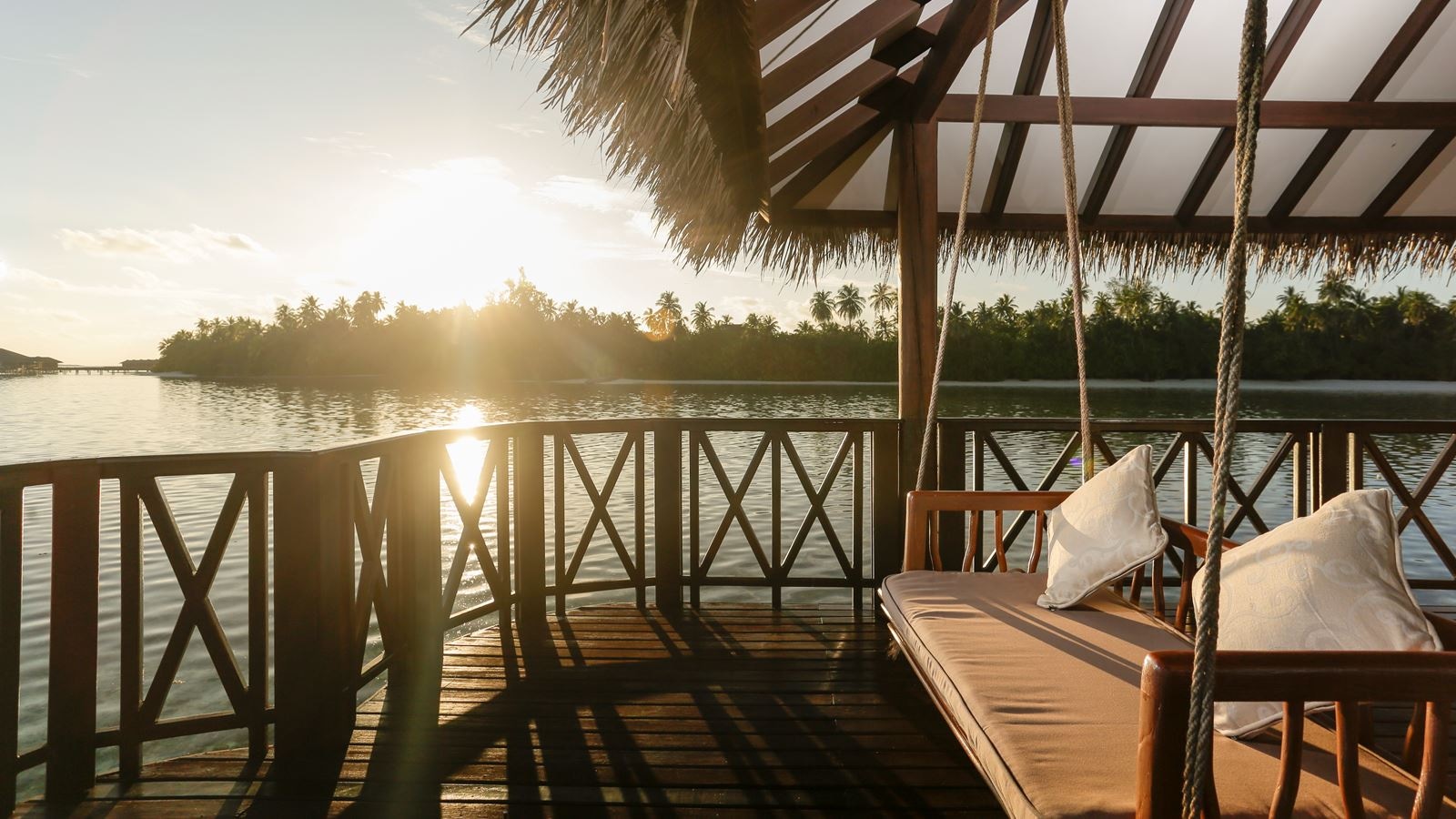rooms-lagoon-suites