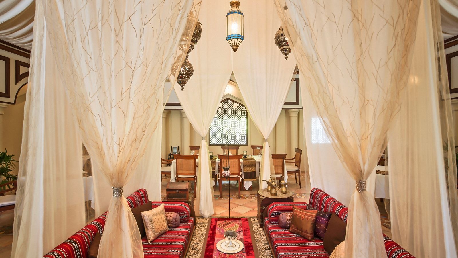 restaurants-al-qasr