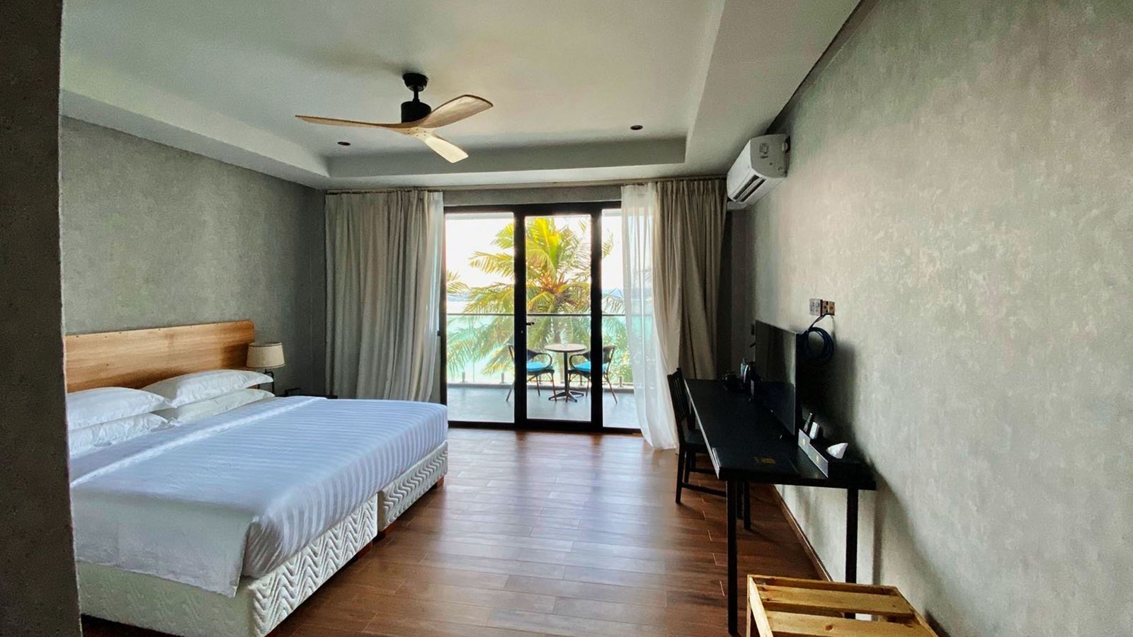 rooms-ocean-view-room