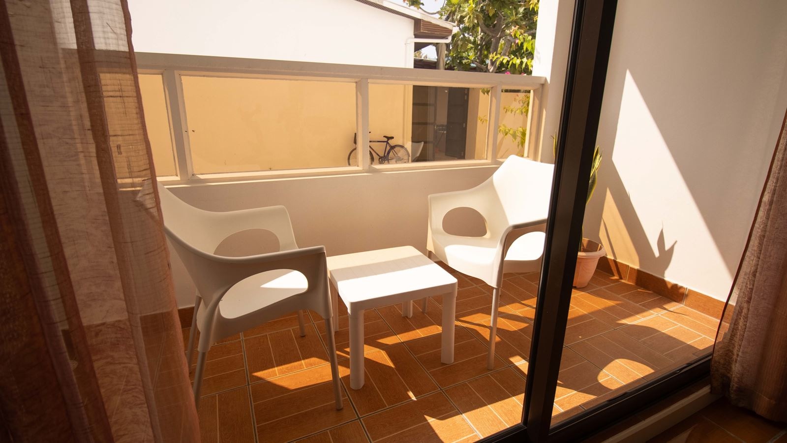 rooms-deluxe-room