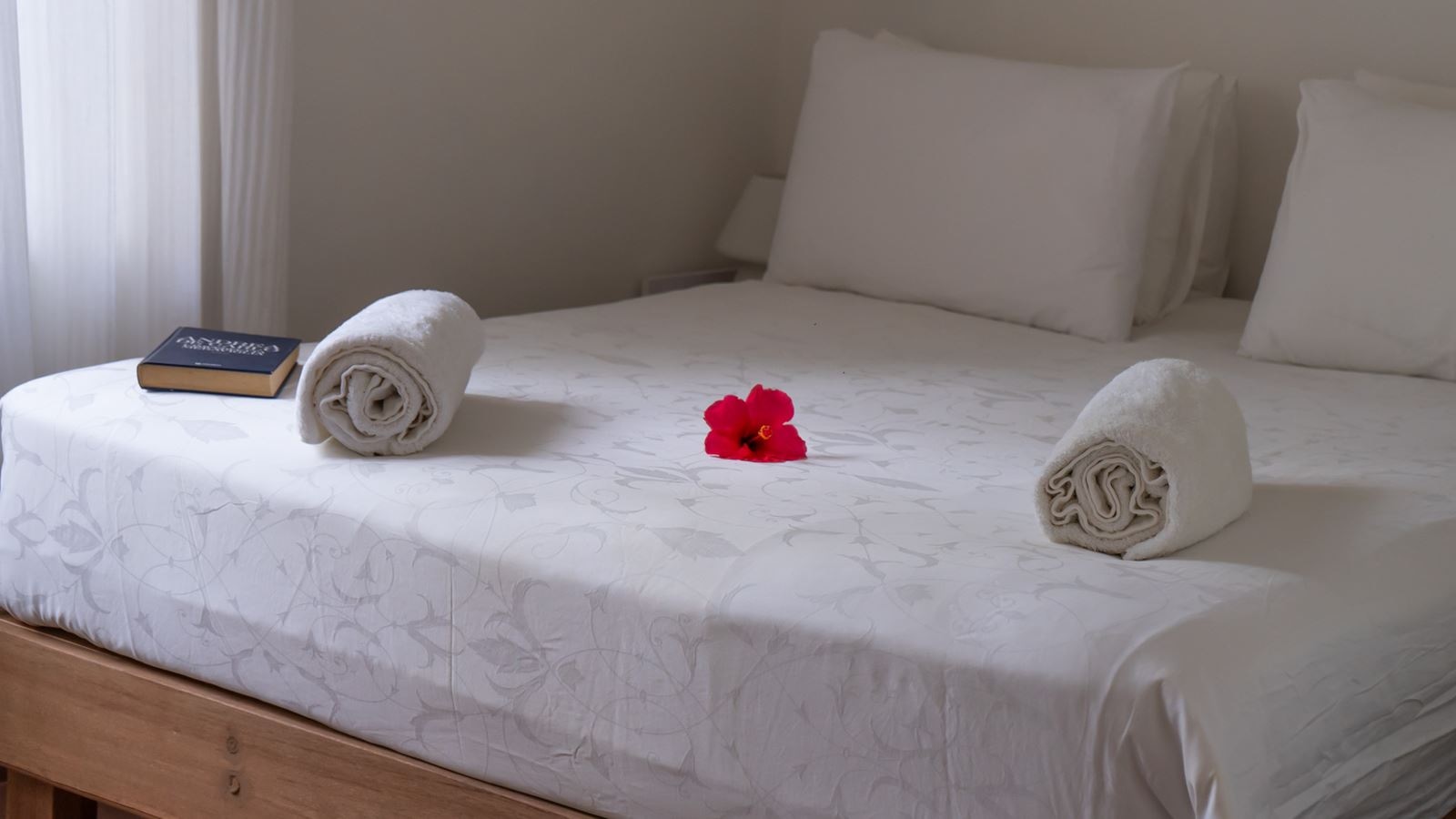 rooms-standard-room