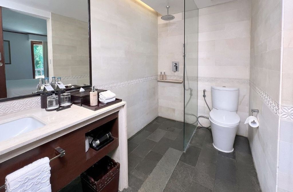 rooms-superior-room