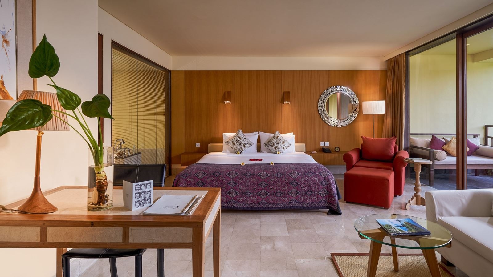 rooms-deluxe-room