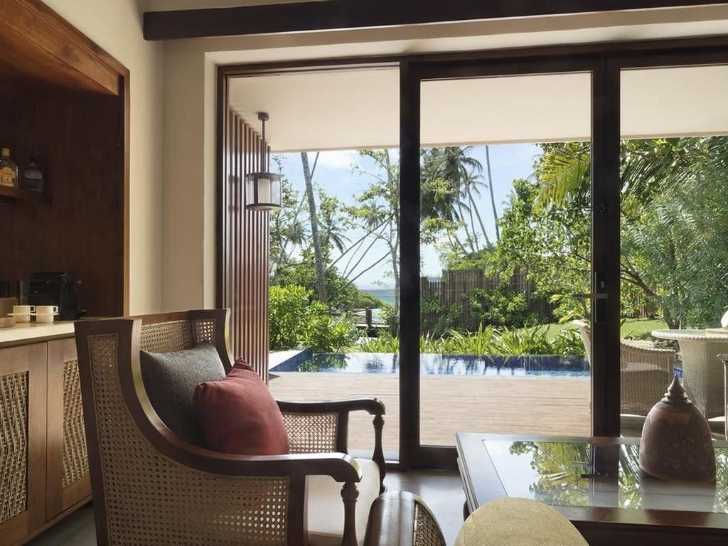 rooms-ocean-view-pool-villa