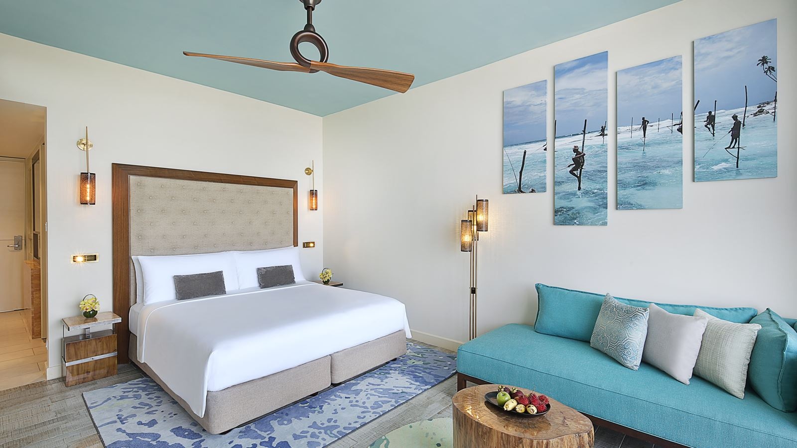 rooms-deluxe-room