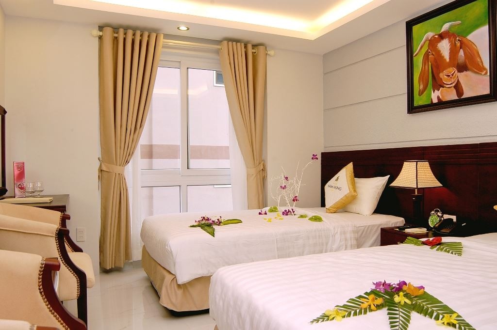 rooms-deluxe-room